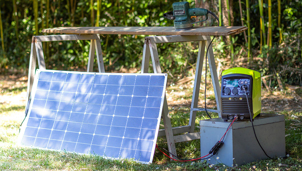 Station d'énergie solaire portable Izywatt 1500 : l'énergie